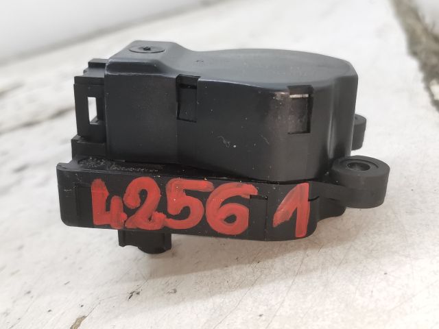 bontott PEUGEOT 407 Fűtés Állító Motor