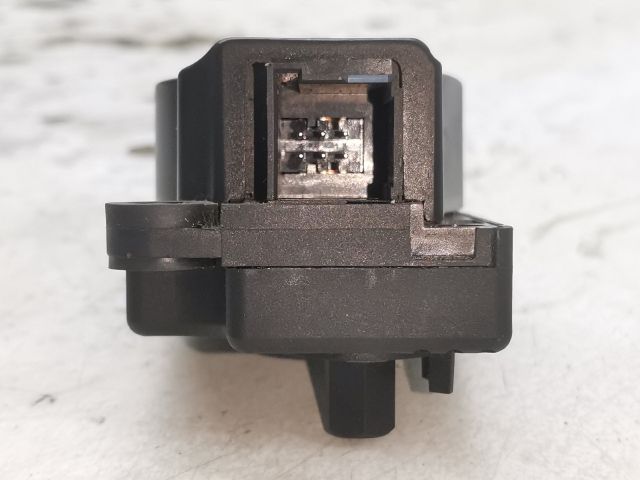 bontott PEUGEOT 407 Fűtés Állító Motor