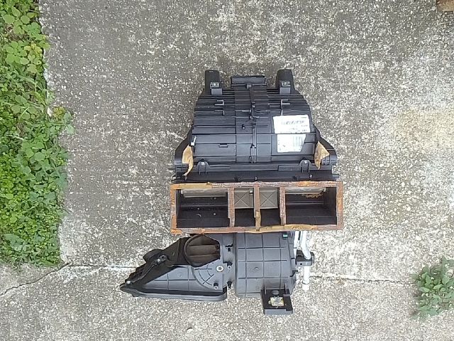 bontott PEUGEOT 407 Fűtés Box