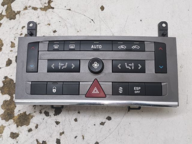 bontott PEUGEOT 407 Fűtéskapcsoló (digit klímás)