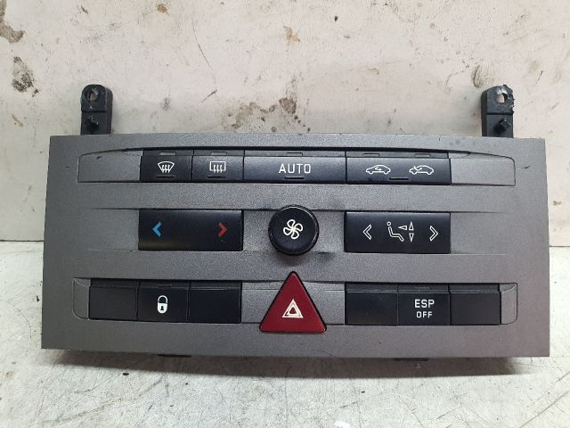 bontott PEUGEOT 407 Fűtéskapcsoló (digit klímás)