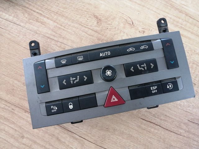 bontott PEUGEOT 407 Fűtéskapcsoló (digit klímás)