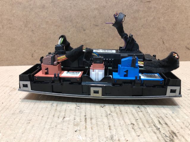 bontott PEUGEOT 407 Fűtéskapcsoló (digit klímás)