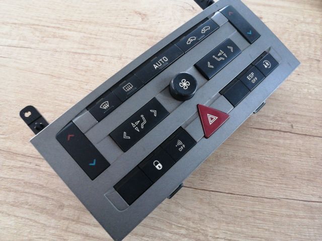 bontott PEUGEOT 407 Fűtéskapcsoló (digit klímás)
