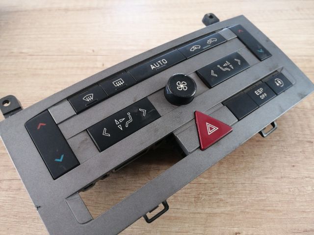 bontott PEUGEOT 407 Fűtéskapcsoló (digit klímás)