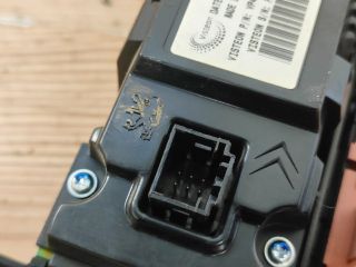 bontott PEUGEOT 407 Fűtéskapcsoló (manuális klímás)