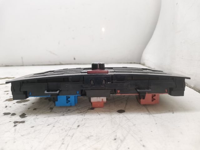 bontott PEUGEOT 407 Fűtéskapcsoló (manuális klímás)