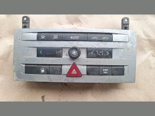 bontott PEUGEOT 407 Fűtéskapcsoló (Nem klímás)