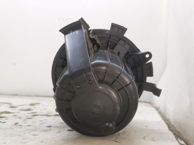 bontott PEUGEOT 407 Fűtőmotor (Klímás)