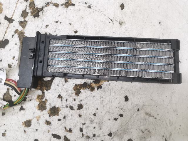 bontott PEUGEOT 407 Fűtőradiátor (Elektromos)