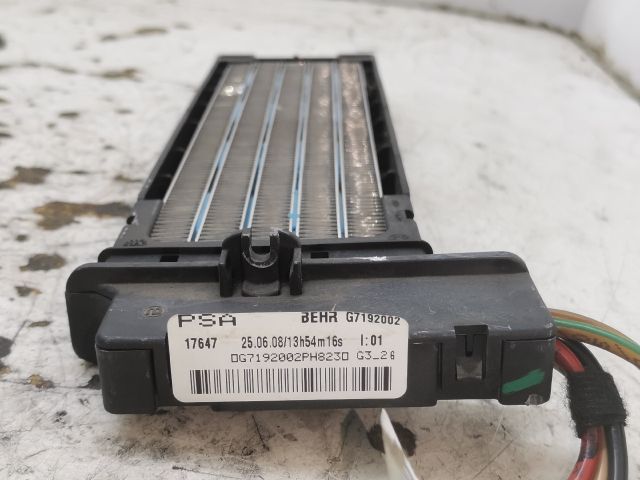 bontott PEUGEOT 407 Fűtőradiátor (Elektromos)