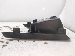 bontott PEUGEOT 407 Hátsó Hamutartó