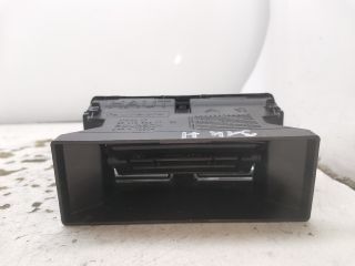 bontott PEUGEOT 407 Hátsó középső Szellőző