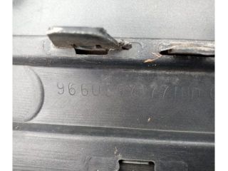 bontott PEUGEOT 407 Hátsó Lökhárító (Üresen)