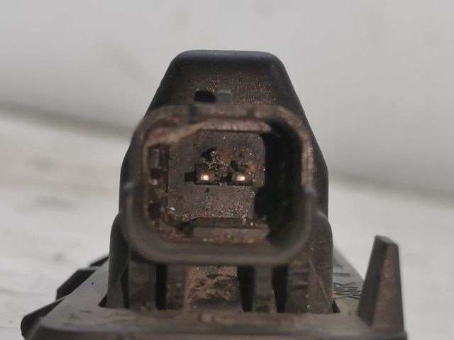 bontott PEUGEOT 407 Hátsó Rendszámtábla Világítás