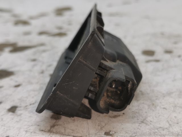 bontott PEUGEOT 407 Hátsó Rendszámtábla Világítás