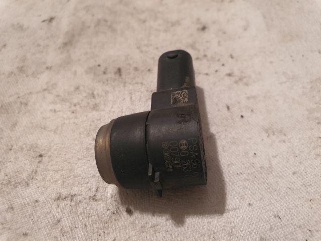 bontott PEUGEOT 407 Hátsó Tolatóradar Fej