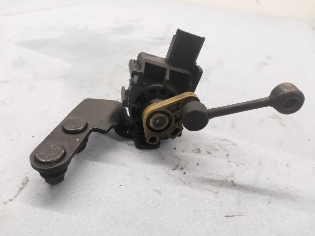 bontott PEUGEOT 407 Hátsó Xenon Szintszabályzó Jeladó