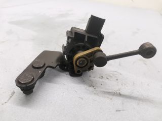 bontott PEUGEOT 407 Hátsó Xenon Szintszabályzó Jeladó