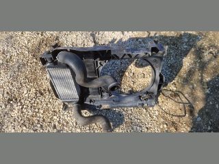 bontott PEUGEOT 407 Hűtőventilátor Tartó