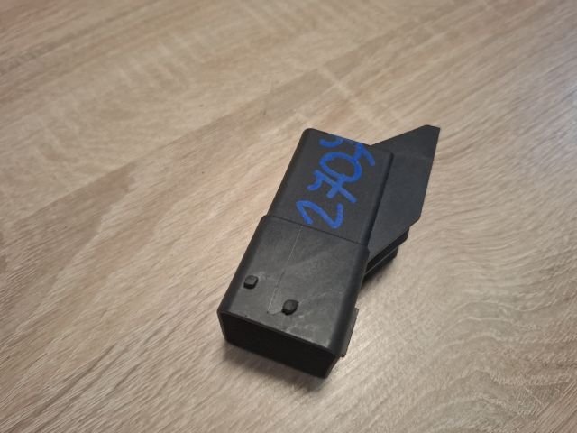 bontott PEUGEOT 407 Izzító Relé