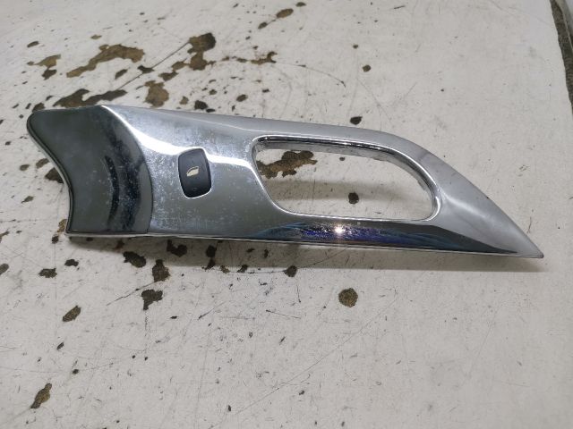 bontott PEUGEOT 407 Jobb első Ablakemelő Kapcsoló