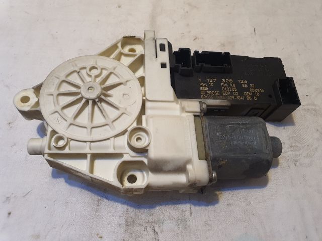 bontott PEUGEOT 407 Jobb első Ablakemelő Motor