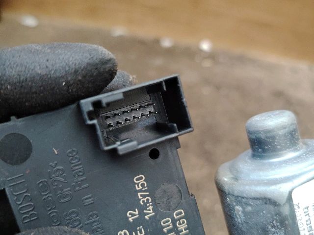 bontott PEUGEOT 407 Jobb első Ablakemelő Motor