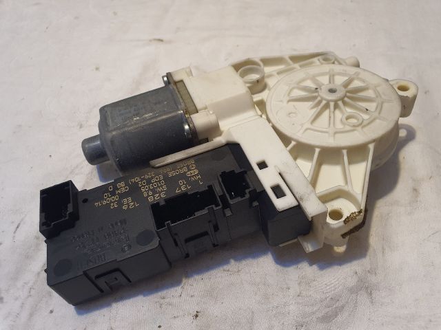 bontott PEUGEOT 407 Jobb első Ablakemelő Motor