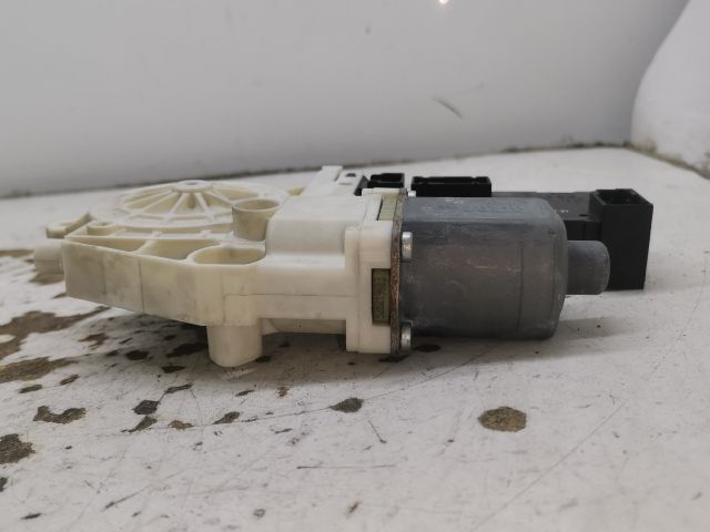 bontott PEUGEOT 407 Jobb első Ablakemelő Motor