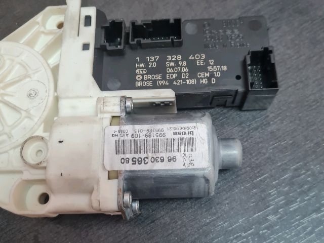 bontott PEUGEOT 407 Jobb első Ablakemelő Motor