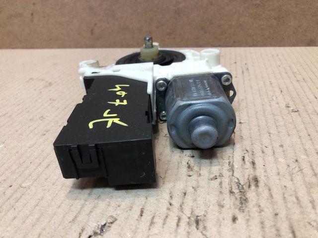 bontott PEUGEOT 407 Jobb első Ablakemelő Motor