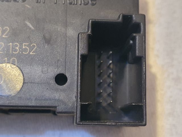 bontott PEUGEOT 407 Jobb első Ablakemelő Motor