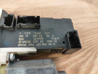 bontott PEUGEOT 407 Jobb első Ablakemelő Szerkezet (Elektromos)