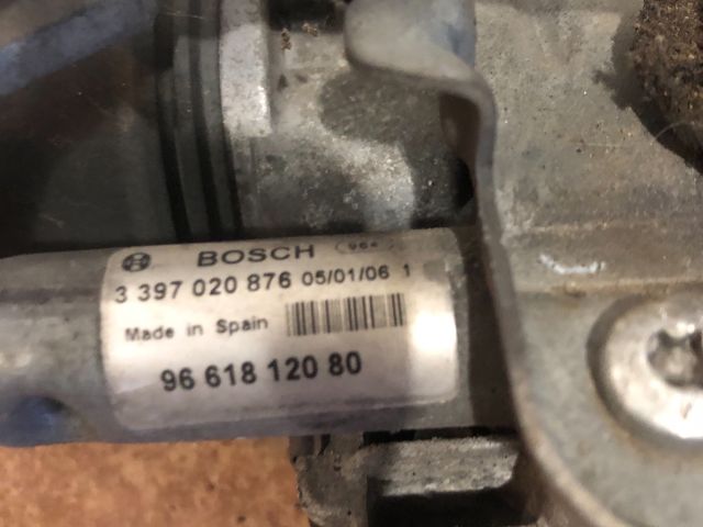 bontott PEUGEOT 407 Jobb első Ablaktörlő Motor