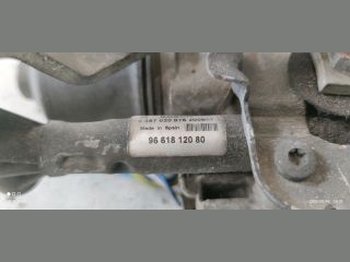 bontott PEUGEOT 407 Jobb első Ablaktörlő Motor