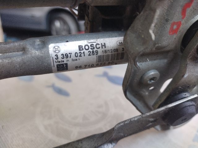 bontott PEUGEOT 407 Jobb első Ablaktörlő Motor