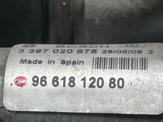 bontott PEUGEOT 407 Jobb első Ablaktörlő Szerkezet