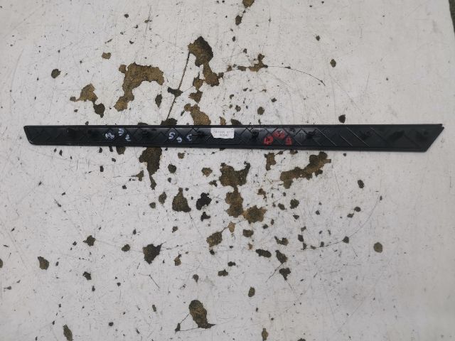 bontott PEUGEOT 407 Jobb első Ajtó Kárpit Díszléc