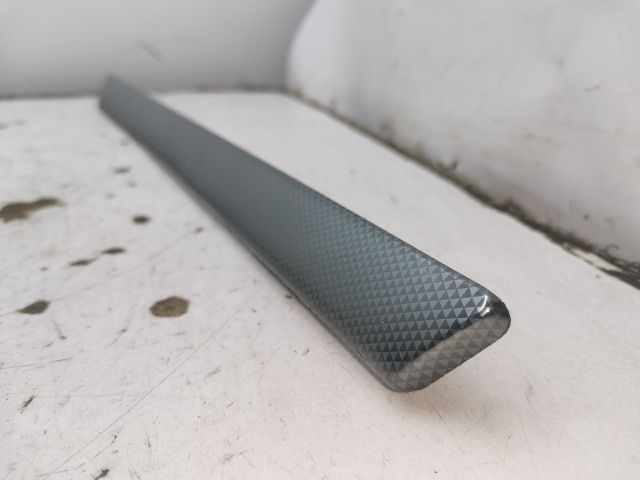 bontott PEUGEOT 407 Jobb első Ajtó Kárpit Díszléc