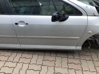 bontott PEUGEOT 407 Jobb első Ajtó (Részeivel)