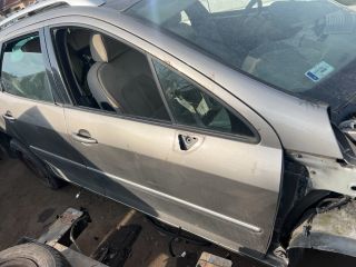 bontott PEUGEOT 407 Jobb első Ajtó (Üres lemez)