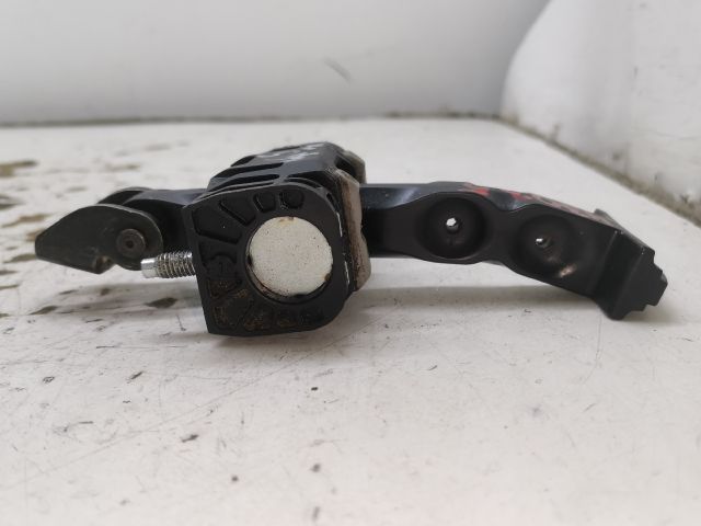 bontott PEUGEOT 407 Jobb első Ajtóhatároló