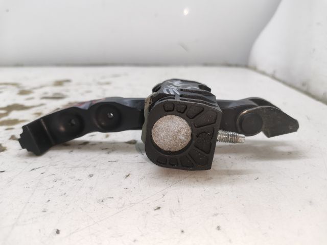 bontott PEUGEOT 407 Jobb első Ajtóhatároló