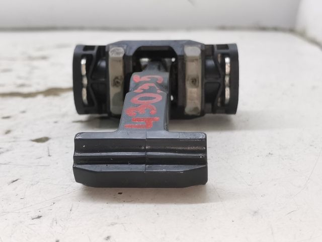 bontott PEUGEOT 407 Jobb első Ajtóhatároló