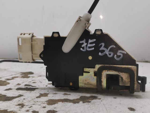 bontott PEUGEOT 407 Jobb első Ajtózár