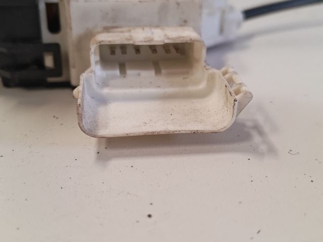 bontott PEUGEOT 407 Jobb első Ajtózár