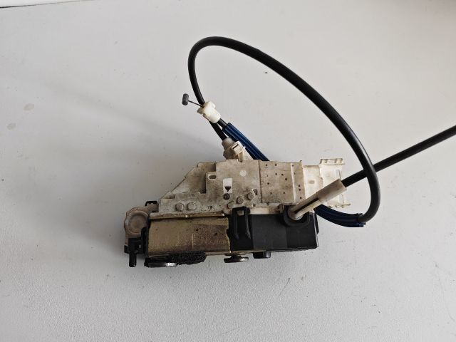 bontott PEUGEOT 407 Jobb első Ajtózár