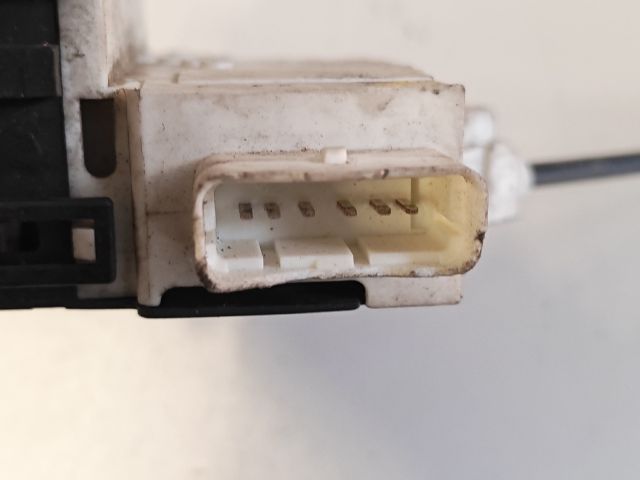 bontott PEUGEOT 407 Jobb első Ajtózár