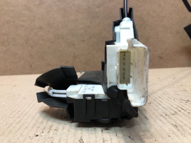 bontott PEUGEOT 407 Jobb első Ajtózár